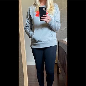 Under Amour Sweatshirt